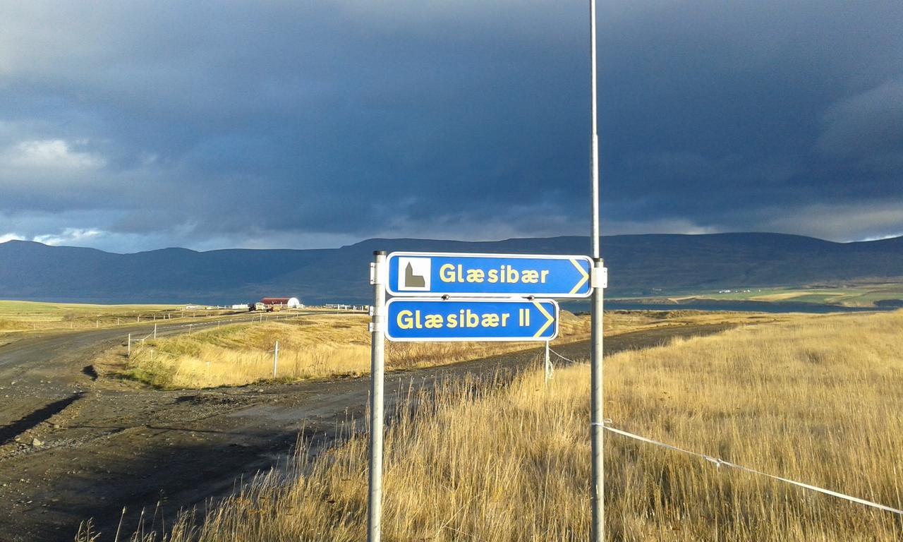 Glaesibaer 2 And Horsefarm Farm stay *
