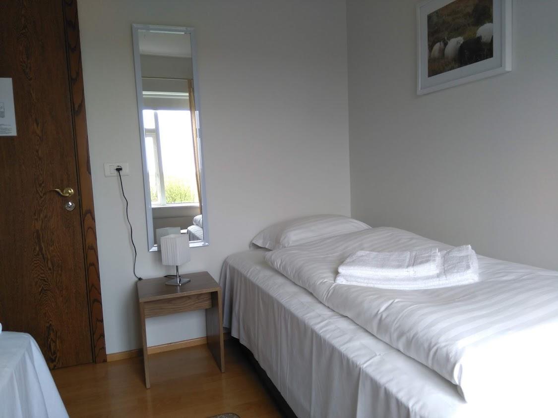Glaesibaer 2 And Horsefarm Farm stay Akureyri